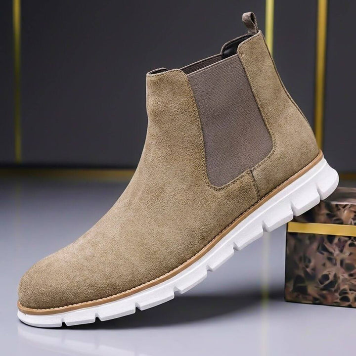 Robert | Zeitlose und elegante italienische Prestige Wildleder Stiefel 1