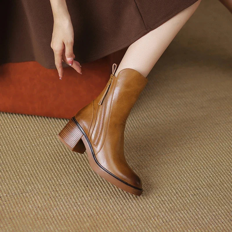 Seraphina | Trendige und elegante Stiefeletten 3