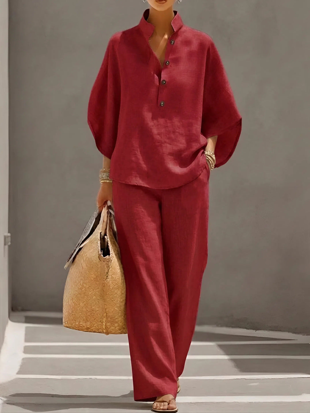 Sophie | Atmungsaktives, Elegantes Damen Set – Klassische Button-up-Bluse & Fließende Hose 5