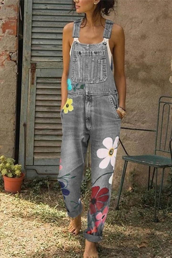 Sophie | Künstlerische & Bequeme Latzhose Damen – Handgefertigte Denim-Latzhose für Stilbewusste 0