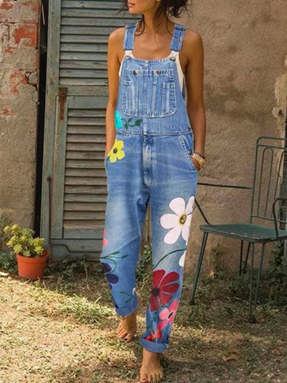 Sophie | Künstlerische & Bequeme Latzhose Damen – Handgefertigte Denim-Latzhose für Stilbewusste 1