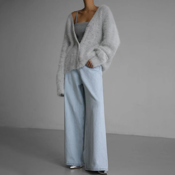 Yara | Warm und elegant in einer Kaschmir-Strickjacke 8
