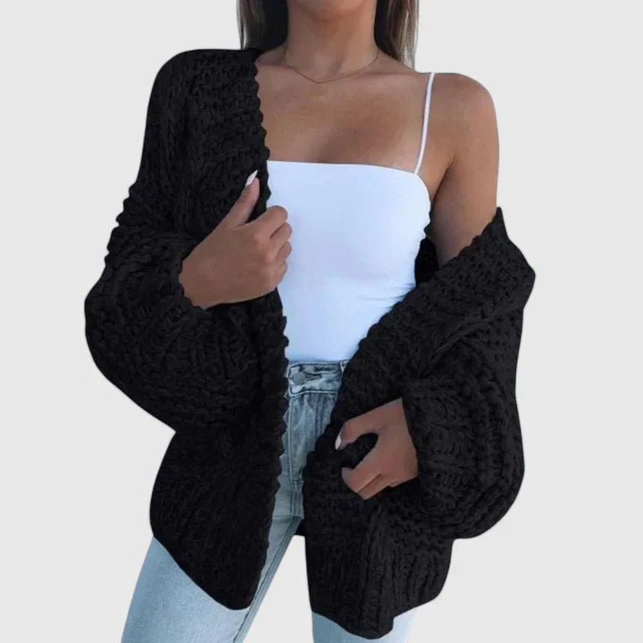 Yvanderliah | Bequeme Strickjacke 0