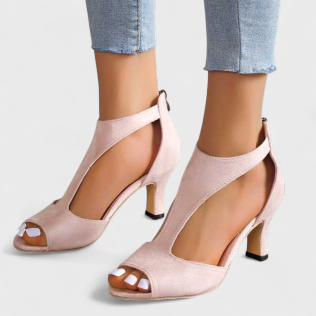 Zorina | Bequeme Orthopädische Sandalen mit Absatz 1
