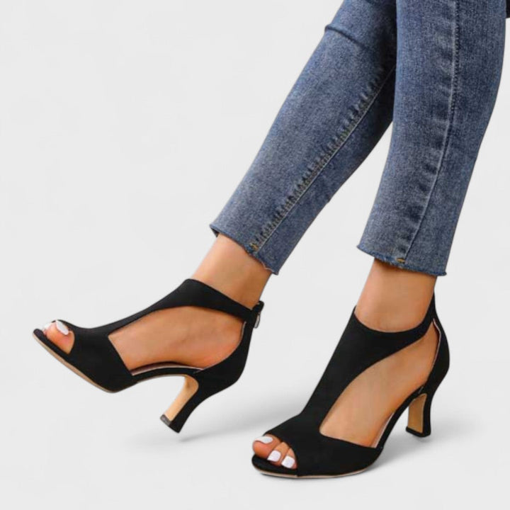 Zorina | Bequeme Orthopädische Sandalen mit Absatz 6