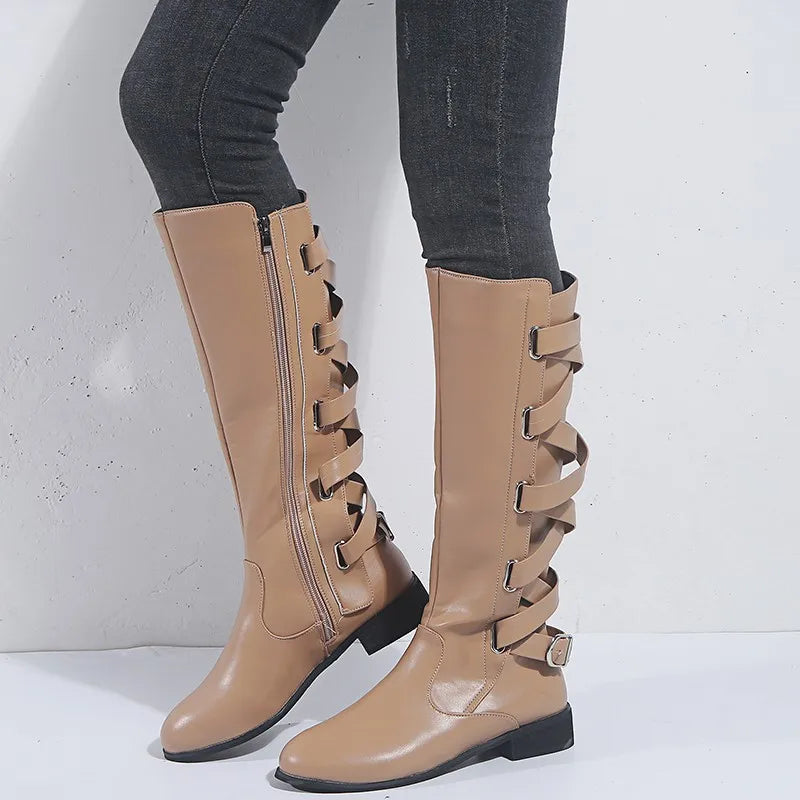 Brooke | Elegante kniehohe Reitstiefel mit goldenen Schnallen