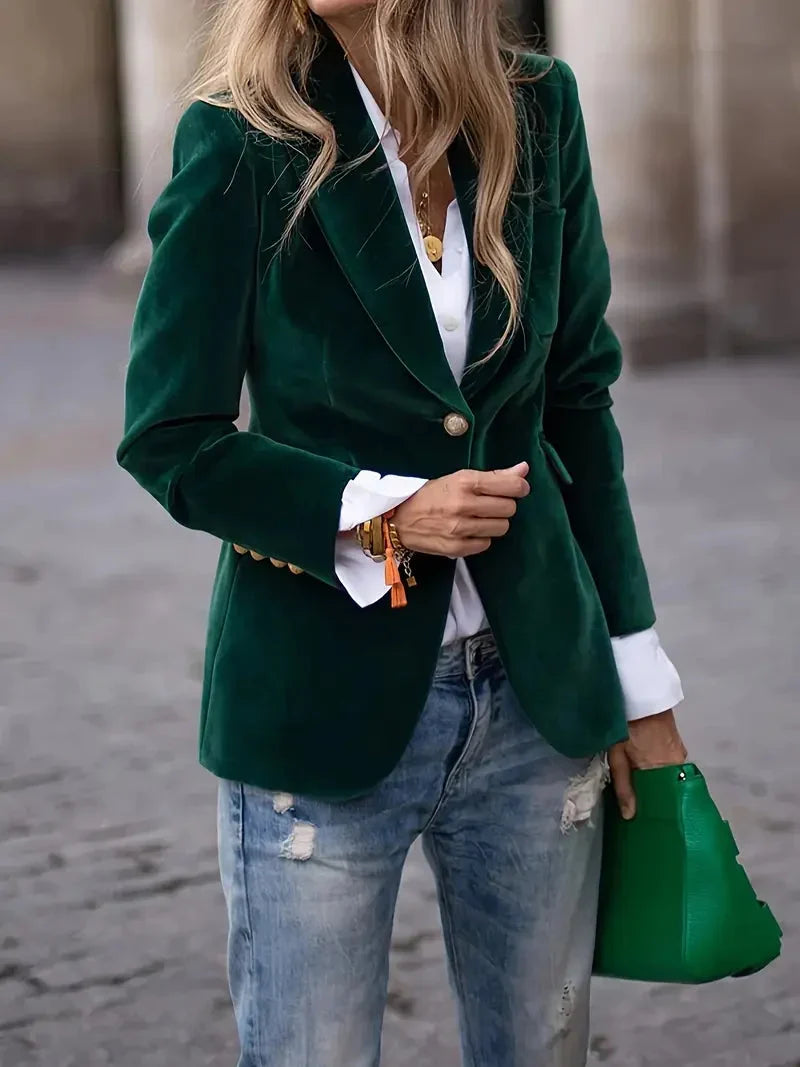 Sophie | Luxurious and Elegant Velvet Blazer