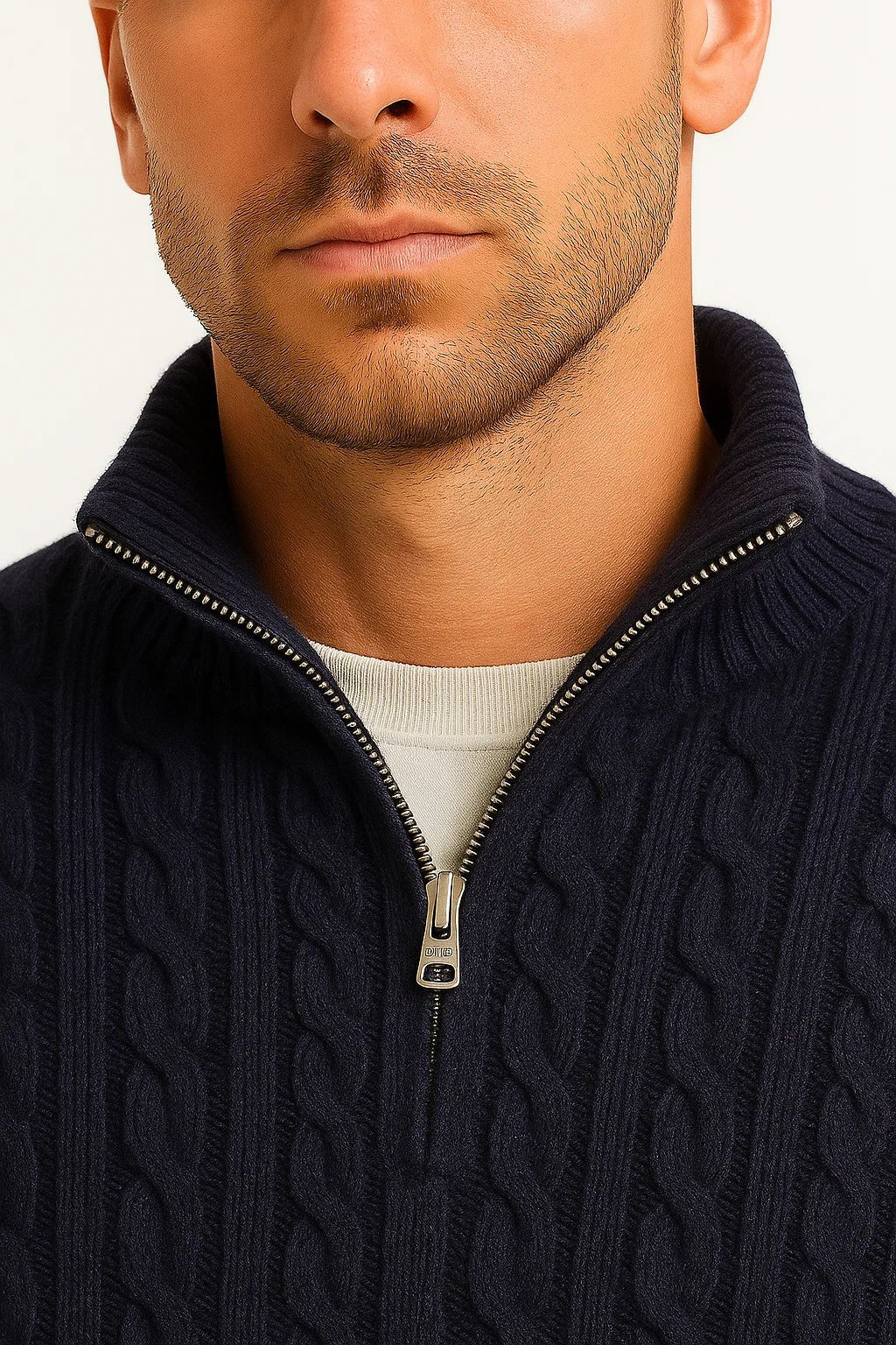 Konrad | Knitted Sweater – Classic Cable Design for Men