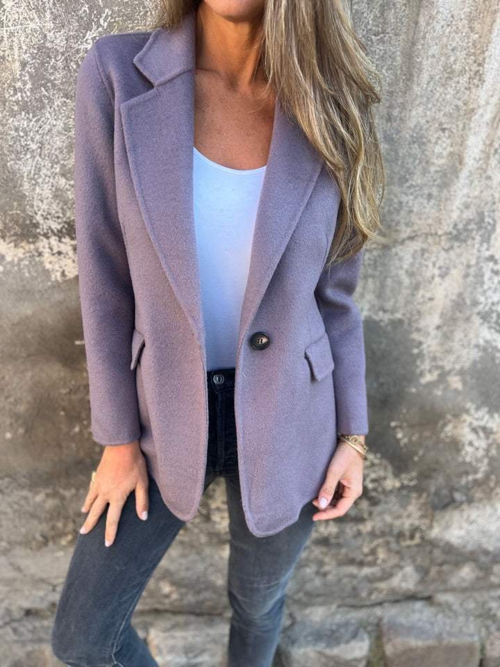 Laura | Timeless and Elegant Blazer for Every Occasion