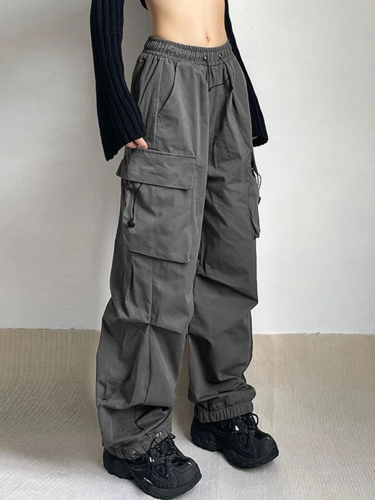 Laura | Modern and Comfortable Wide-Leg Cargo Pants