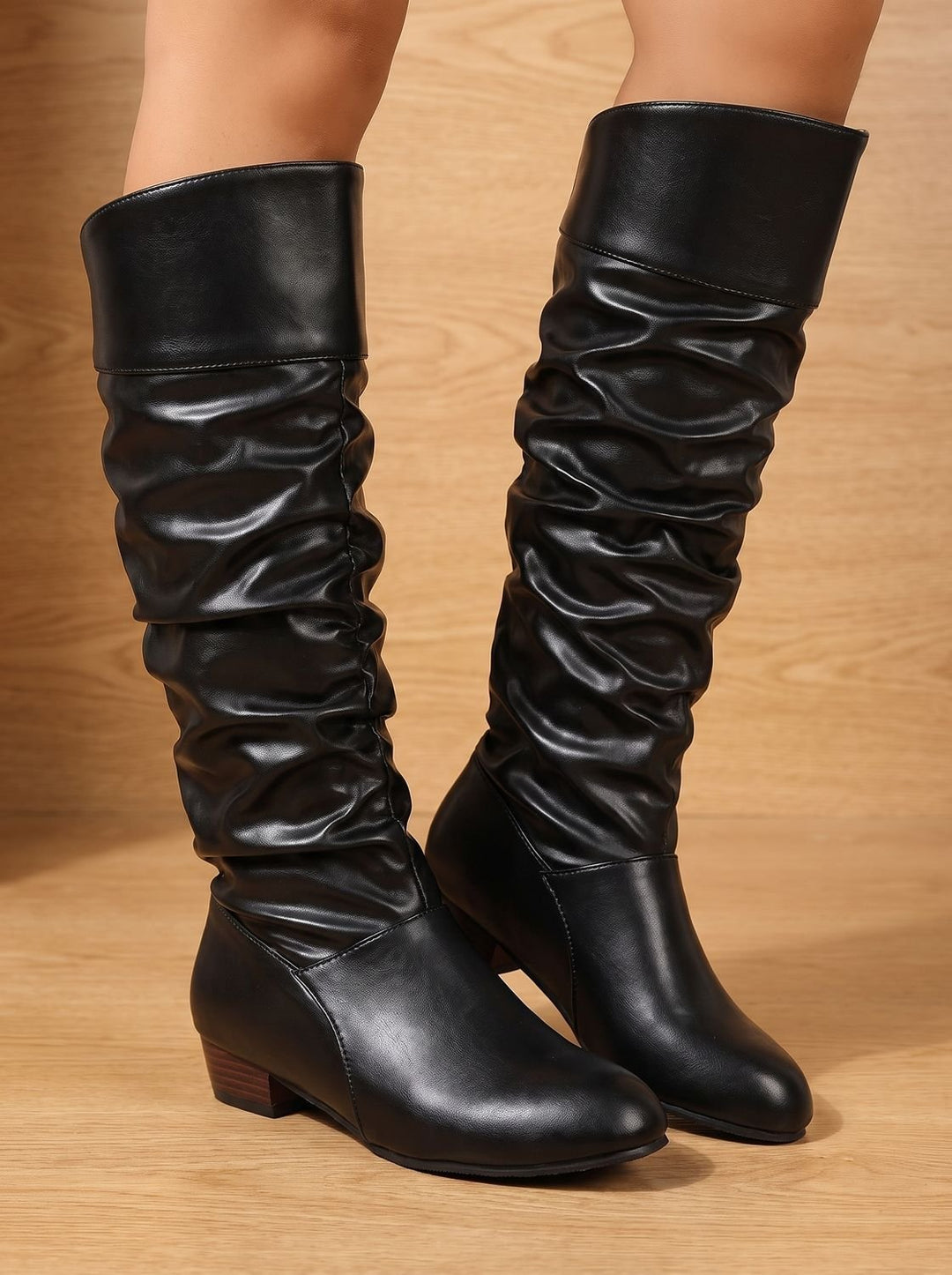 Aria | Kniehohe Stiefel – Slouchy Design für Frauen