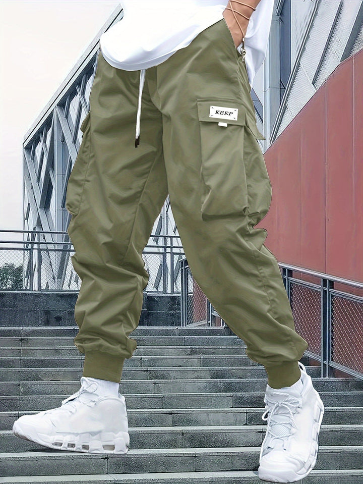 David | Modern and Functional Cargo Pants