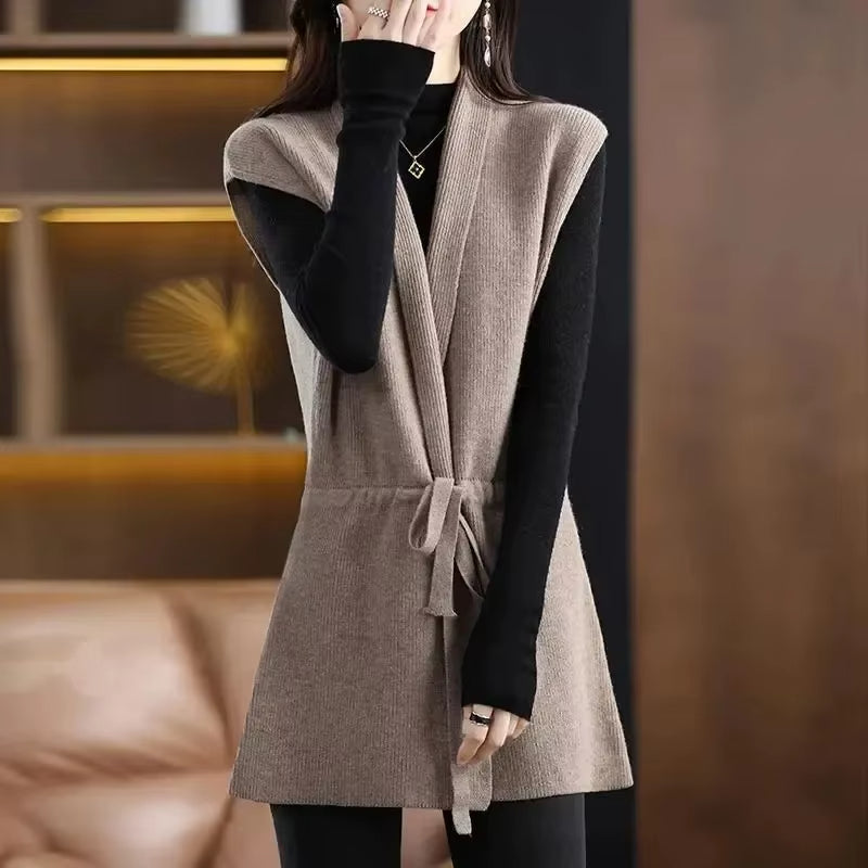 Charlotte | Elegant and Modern Women’s Merino Wool Vest