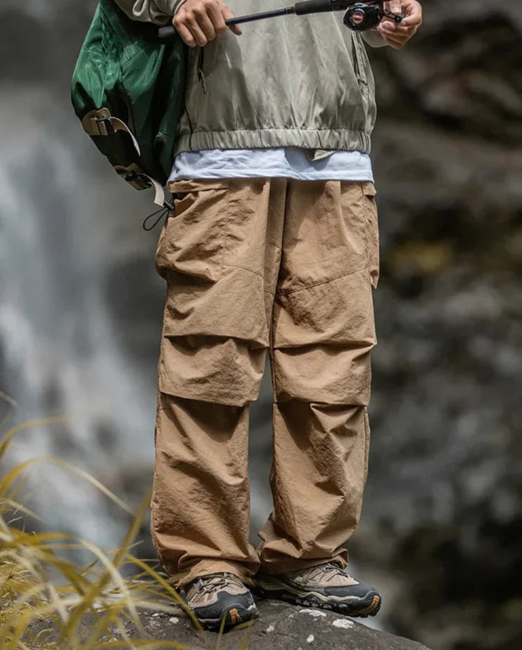 Clara | Casual and Functional Cargo Pants