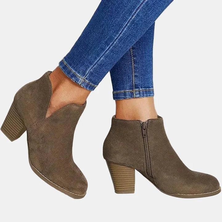 Hazel | Edle Veloursleder-Stiefeletten mit Blockabsatz