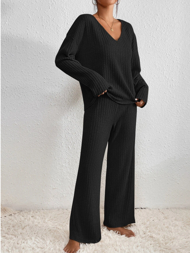 Marie | Soft and Elegant Two-Piece Ribbed Knit Set with V-Neck