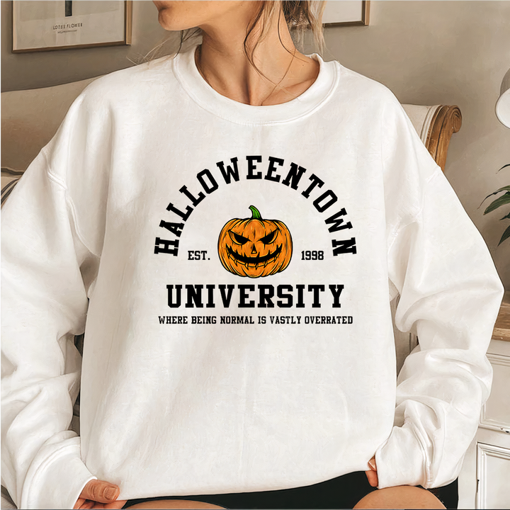 WOLFF | Halloweentown Universität Sweatshirt – Cozy Fall Style