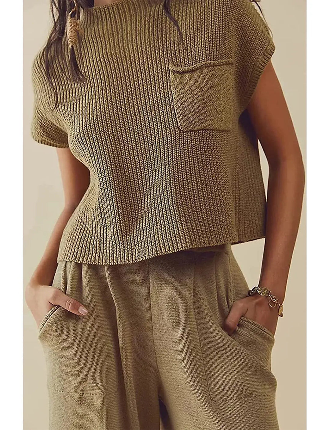 Susanne | Stylish and Modern Cardigan for Women