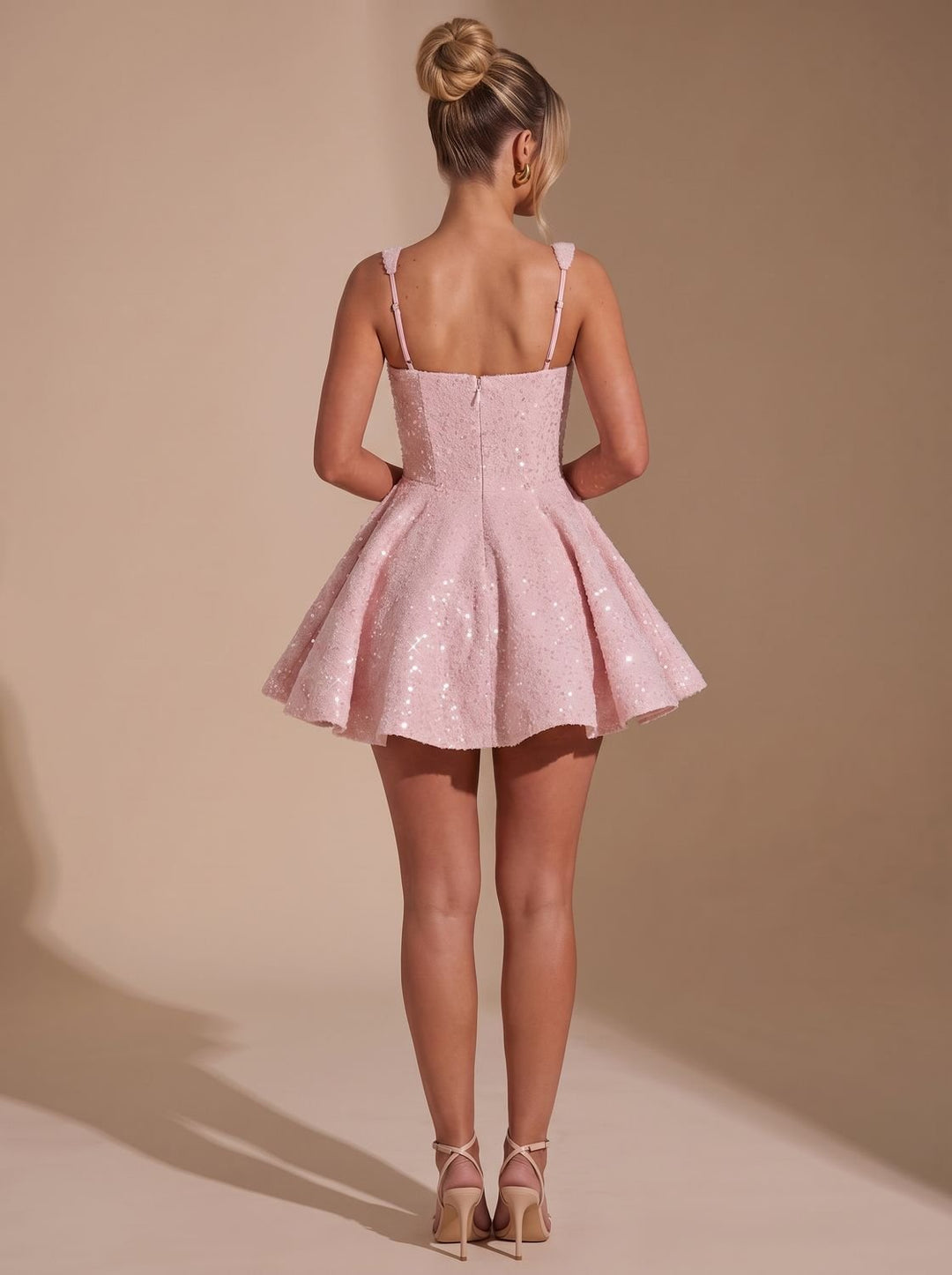 Victoria | Sequin Fit-and-Flare Mini Dress für Frauen