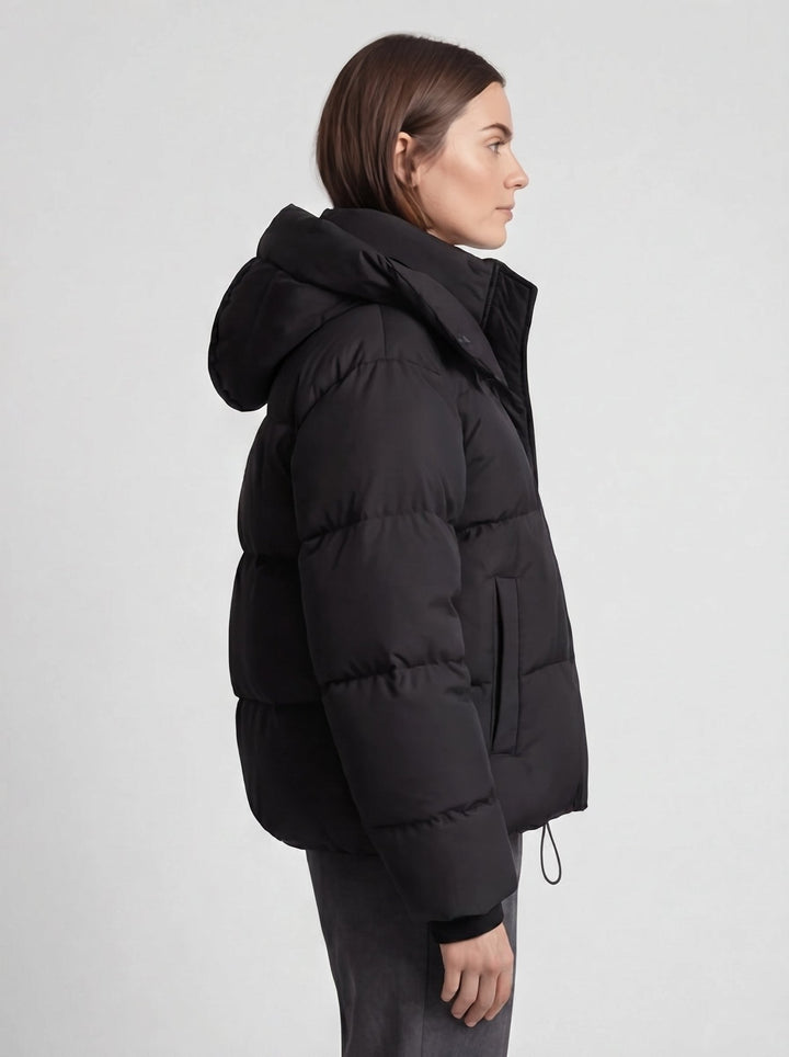 Nova | Oversized Puffer Jacket – Hooded Design for Women