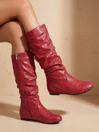 Amelia | Elegant slouchy knee-high boots with a flat sole