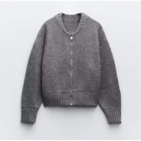 Beatrice | Vielseitige Strickjacke mit Reißverschluss