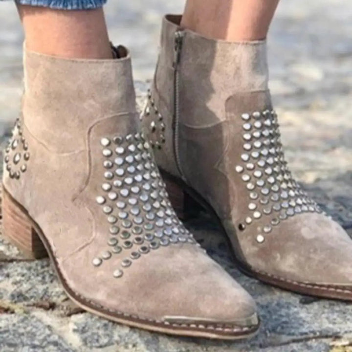 Emma | Elegant suede ankle boots with studs and a block heel