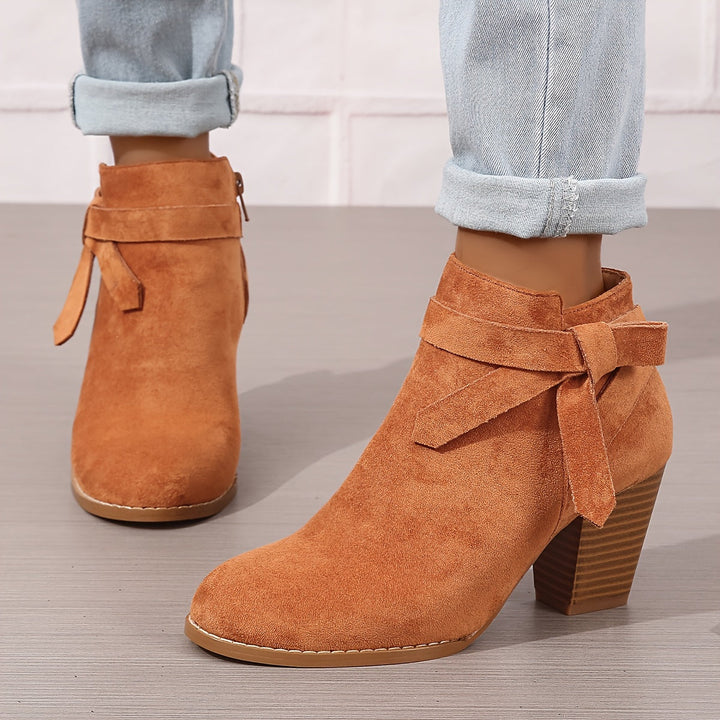 Lea | Elegant and Modern Ankle Boots with Bow Detail