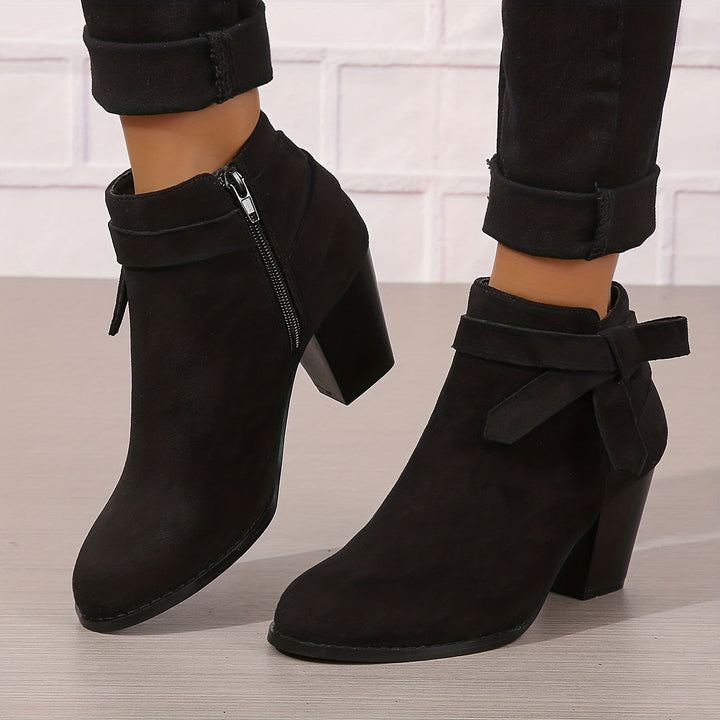Lea | Elegant and Modern Ankle Boots with Bow Detail