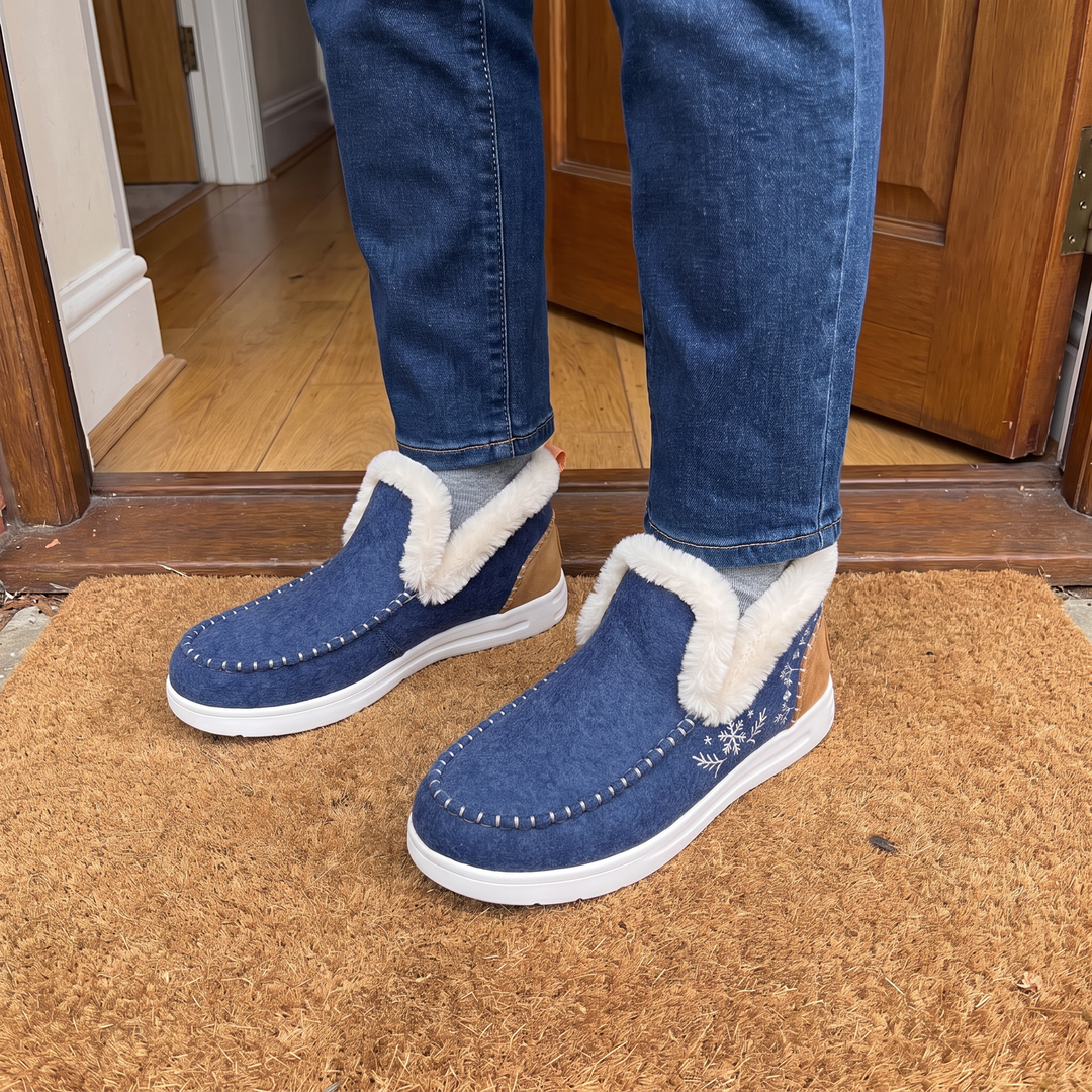 Stitch | Winter Slip-On Boots – Bequeme Fleece-Linie für Frauen