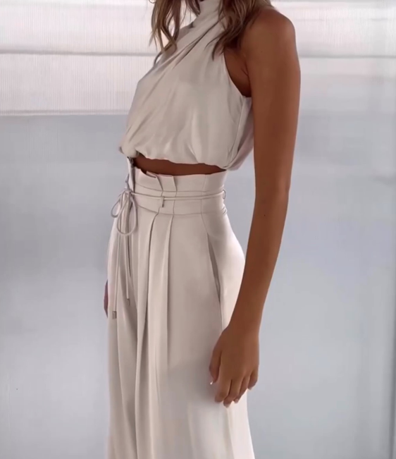 Anke | Elegant and Polished Two-Piece Set with a Slim-Fit Design
