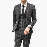 Andreas | Modern wedding suit with a checkered pattern