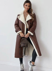 Charlotte | Elegant long winter coat with cozy shearling lining