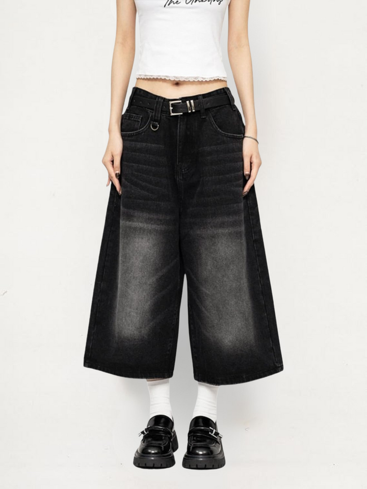 Mia | Retro Denim Culottes: Wide-Leg Trousers for a Striking Streetwear Look