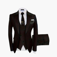 Lukas | Classic wedding suit in a stylish three-piece design