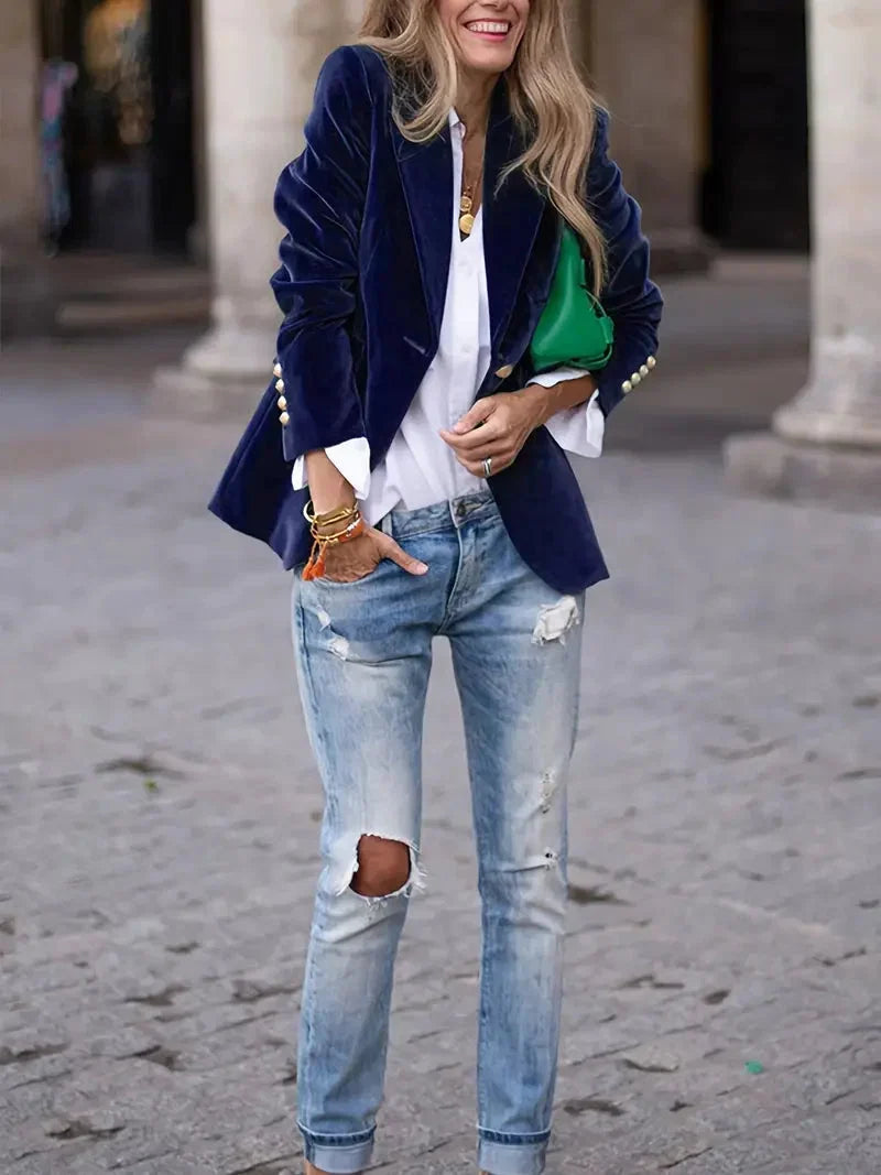 Sophie | Luxurious and Elegant Velvet Blazer