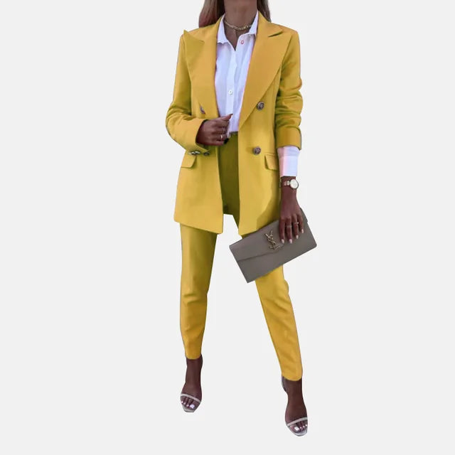 Birgit | Elegant and Modern Two-Piece Set with Blazer and Trousers